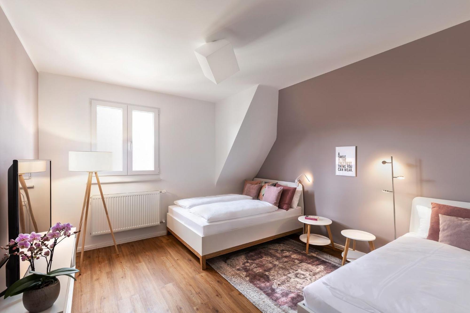 סינגן Primera Zimmer Mit Gemeinschaftsbad מראה חיצוני תמונה